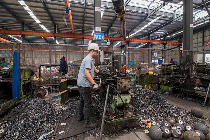 北碚网架配件-螺栓球加工车间